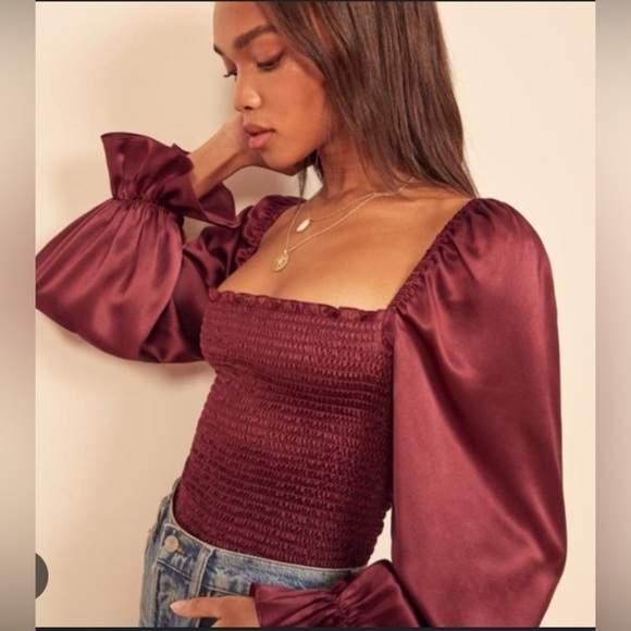 NWT Reformation Silk Chamomile Plum Burgundy Smocked Top Size 1X - Picture 1 of 8